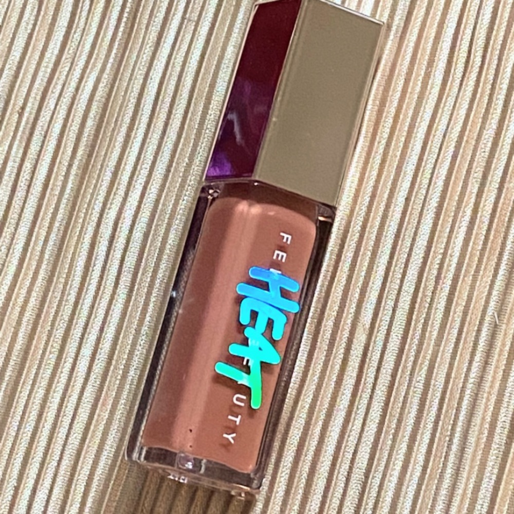 Fenty Beauty Gloss Bomb Heat Fenty Glow Heat Full Size 0.3 oz